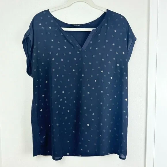 Stitchfix Papermoon Lightweight V-Neck blouse shirt Blue with gold dots size - Picture 1 of 5
